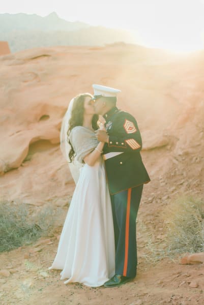 Cassie-Jeremias-Real-Wedding-at-Valley-Of-Fire-08