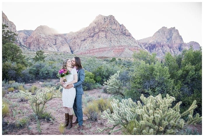 Las Vegas Elopement Packages at the Iconic Bonnie Springs Ranch