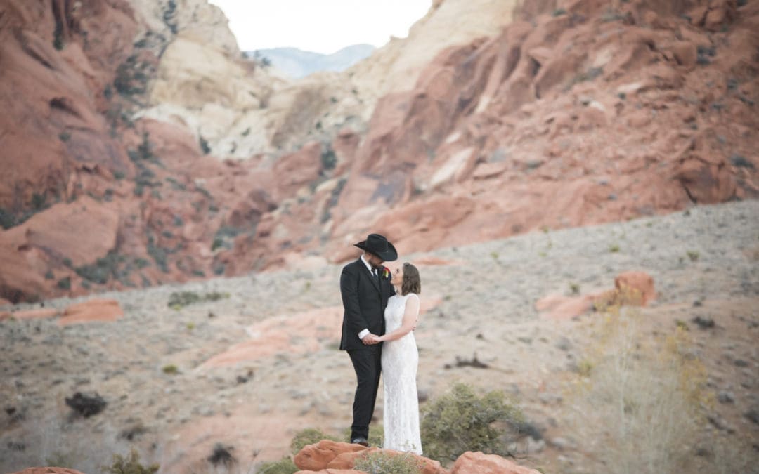 Lacy + Dalton, a Real Wedding in Red Rock Canyon