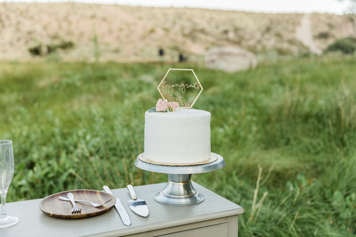 10 Simple Wedding Cake Ideas